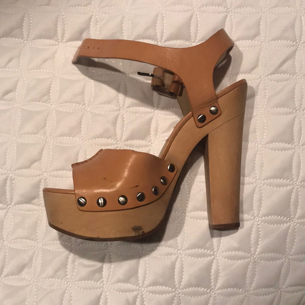Micheal Kors leather platform sandals - Picture 6 of 8